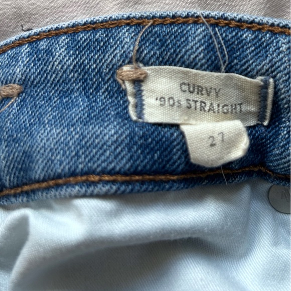 Madewell Straight Fit Jeans - Picture 4 of 6